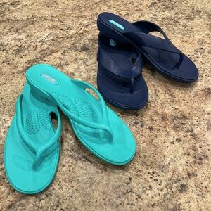 2 Pair OKA.b Flip Flop Sandals Women’s Size Medium.